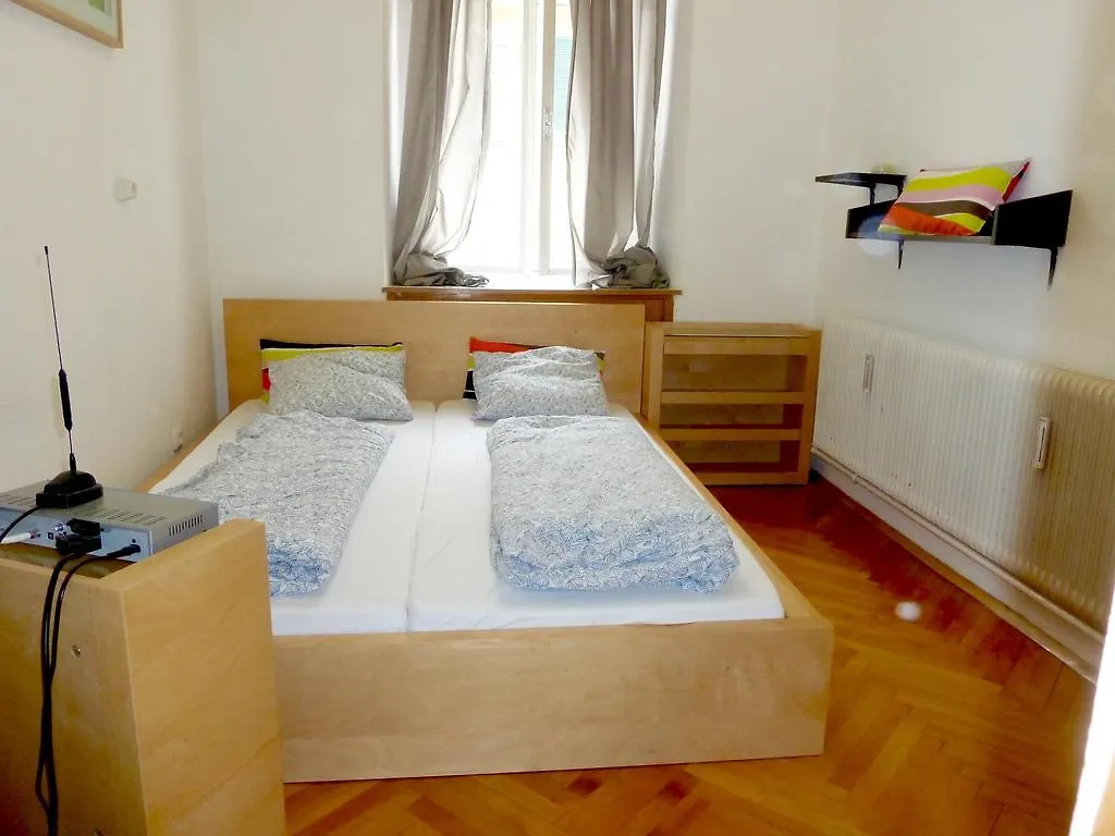 Apartment Jakominiplatz Graz